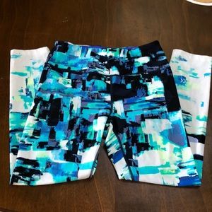 Calvin Klein performance wick capris